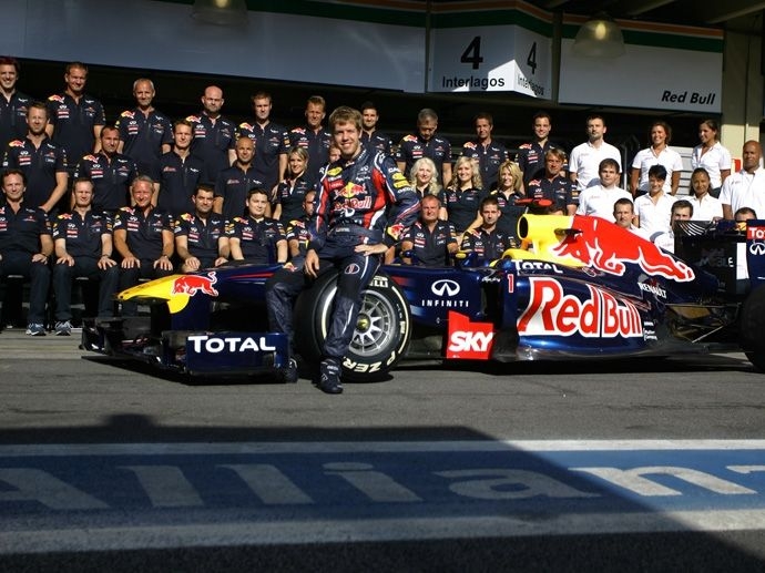 2011. F1 Drivers' Title Sebastian Vettel 2011. F1 Contructors' Title Red Bull Racing